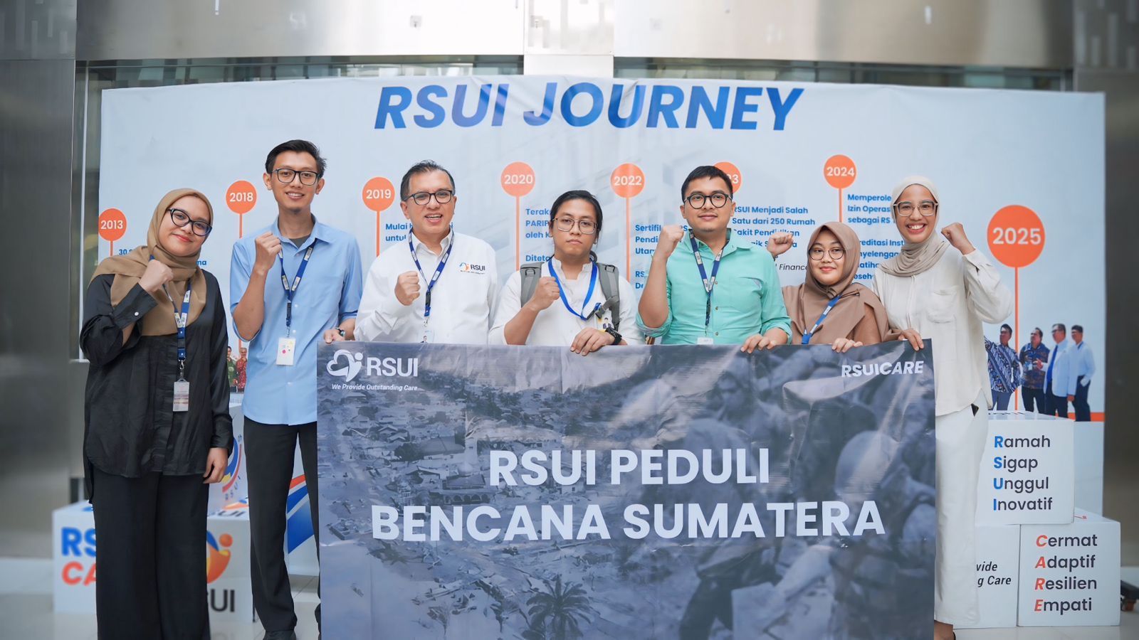 Rumah Sakit Universitas Indonesia (RSUI) kembali memberangkatkan tim relawan ke wilayah terdampak bencana di kabupaten Aceh Tamiang, Sumatera. Keberangkatan ini merupakan pengiriman tim relawan gelombang ketiga sebagai bentuk kepedulian dan tanggung jawab sosial RSUI terhadap masyarakat yang terdampak bencana. <b>(dok)</b>
