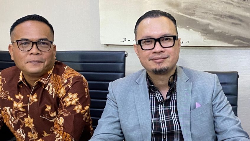 Hendarsam Kuasa Hukum Ari Lasso <b>(NTVNews)</b>