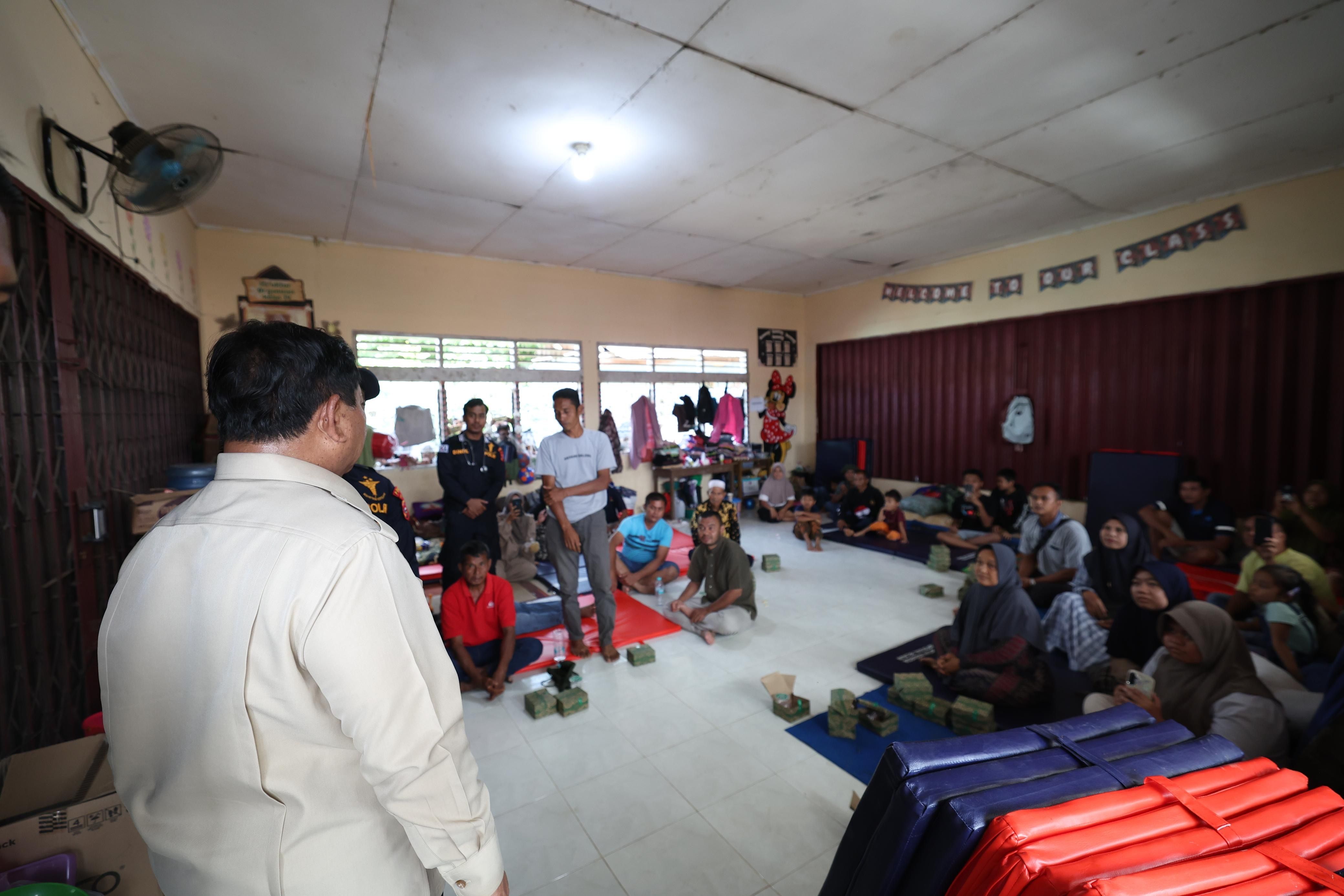 Presiden RI Prabowo Subianto tiba di Posko Pengungsian  <b>(Istimewa)</b>