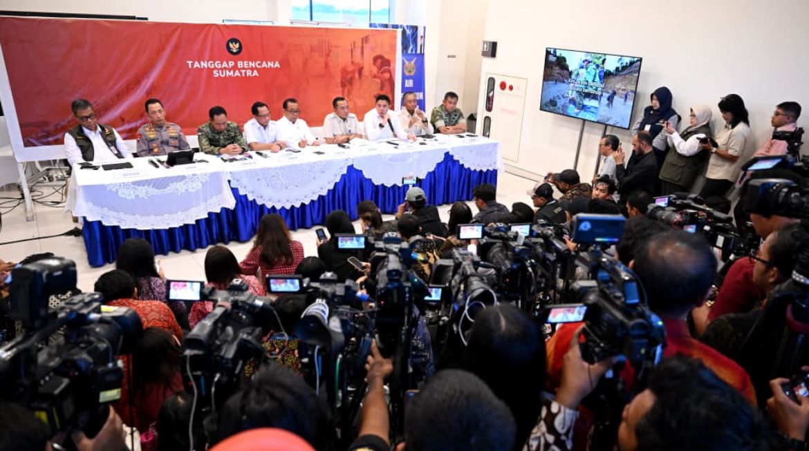 Pemerintah memastikan penanganan bencana di sejumlah daerah berjalan cepat dan terkoordinasi <b>(Setpres)</b>