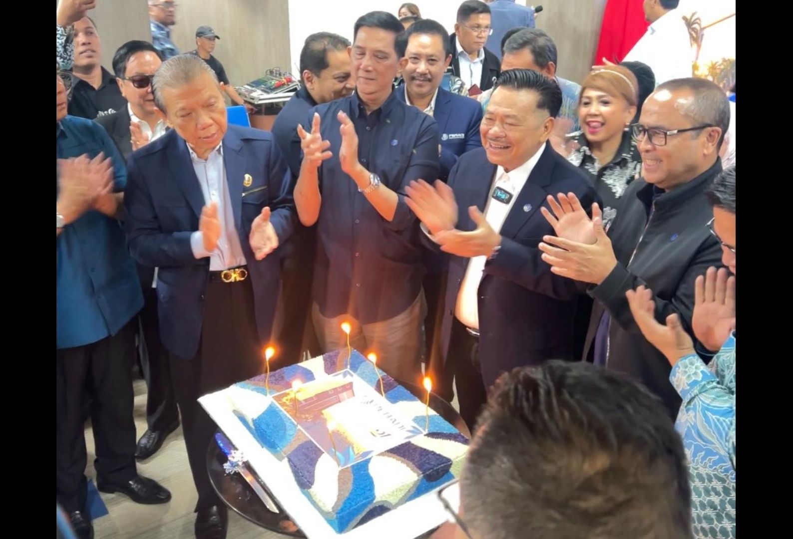 Perayaan hari jadi ke-21 Peradi. 