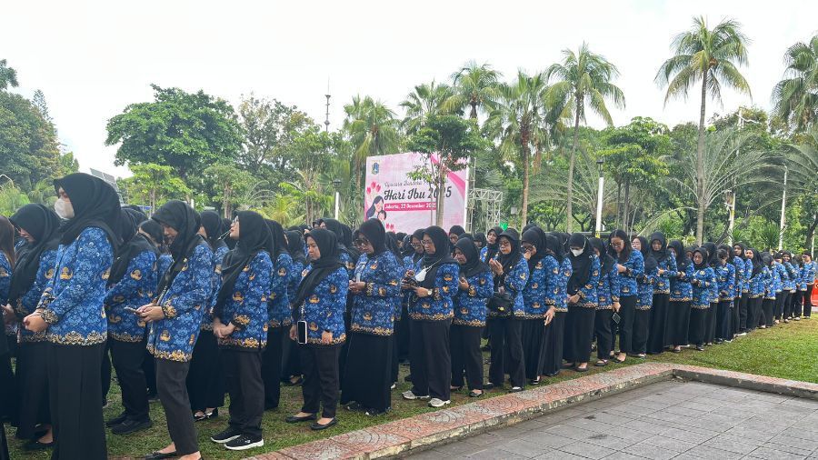 Peserta upacara peringatan hari ibu di Balai Kota DKI Jakarta <b>(NTVNews.id/Adiansyah)</b>