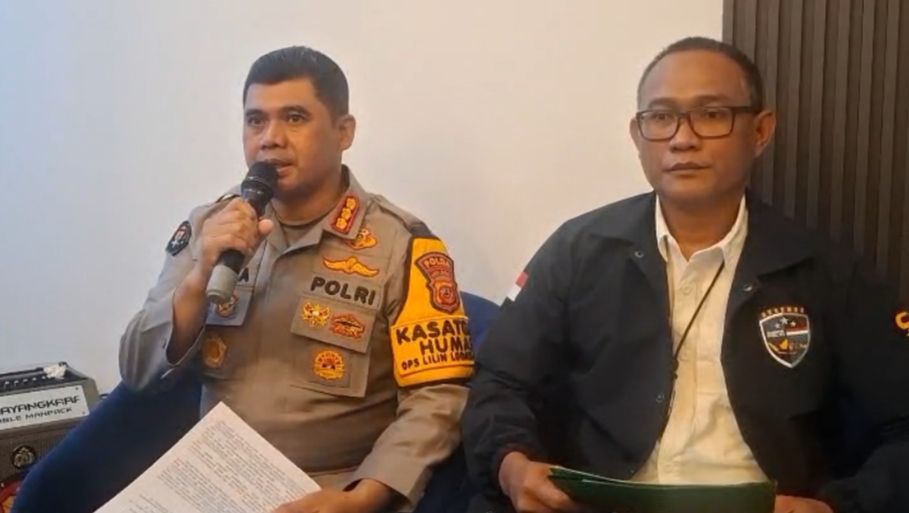 Humas Polda Jabar Kombespol Hendra Rohmawan, Wadir Siber Polda Jabar Mujianto <b>(Dokumentasi )</b>