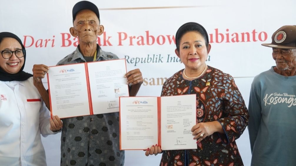Bantuan becak listrik untuk lansia dari Presiden Prabowo <b>(Dokumentasi)</b>
