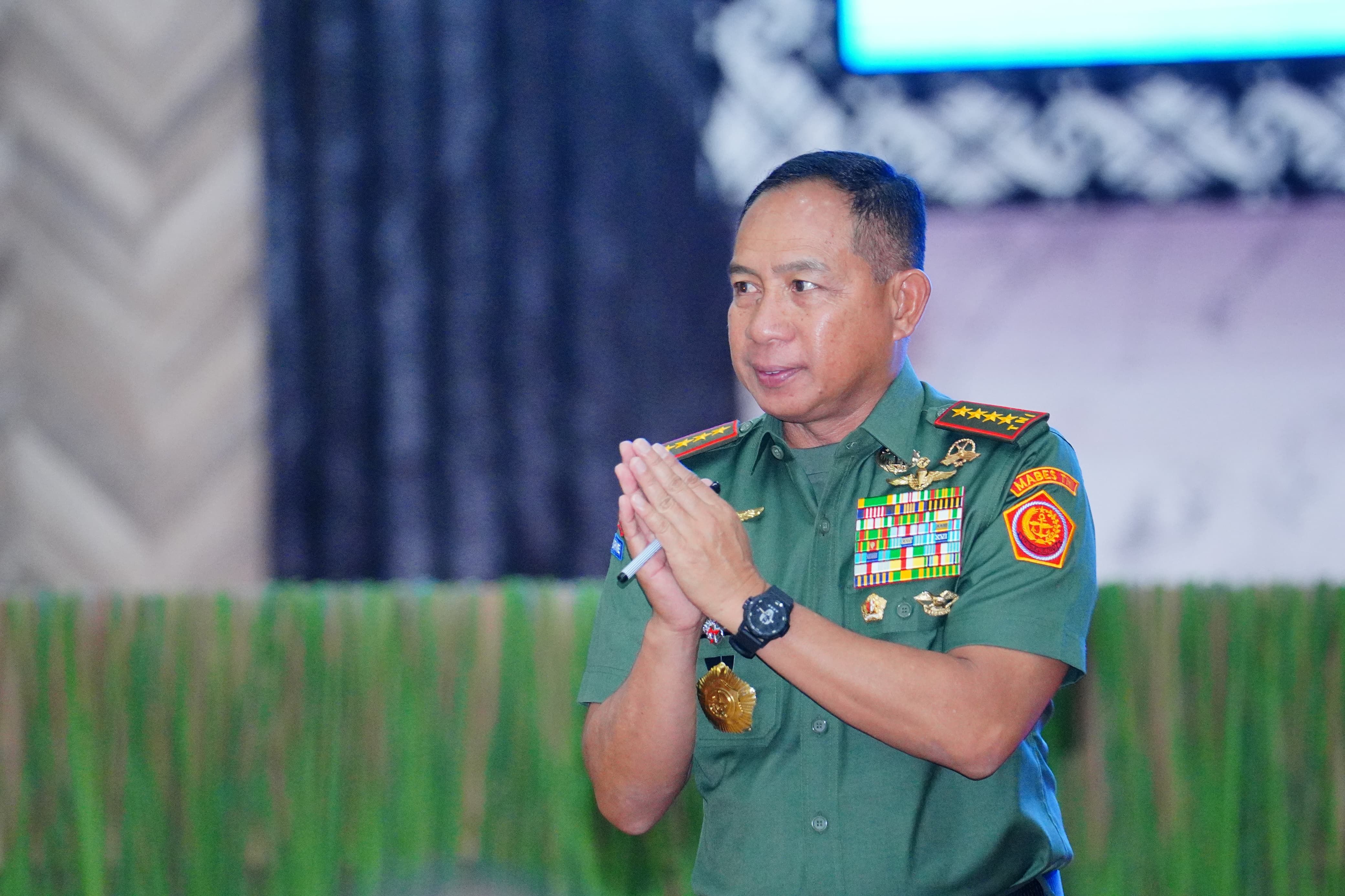 Panglima TNI Jenderal TNI Agus Subiyanto  Hadiri Doa Bersama Lintas Agama Sambut Tahun 2026. <b>(Istimewa)</b>