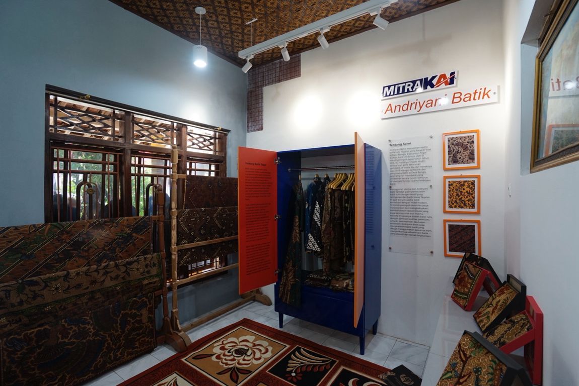 Universitas Indonesia (UI) bekerja sama dengan PT Kereta Api Indonesia (Persero) sukses menyelenggarakan rangkaian program Pengabdian Masyarakat <b>(Istimewa)</b>