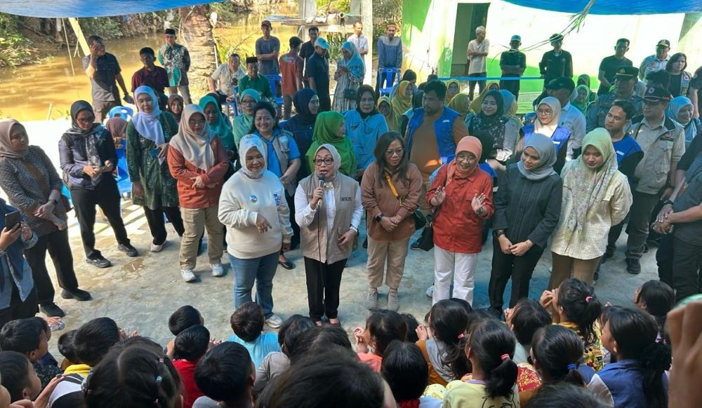 Menteri PPPA Arifah Fauzi turun langsung ke Dusun Sei Pakis, Kabupaten Langkat, Sumatra Utara. <b>(Nusantara TV)</b>