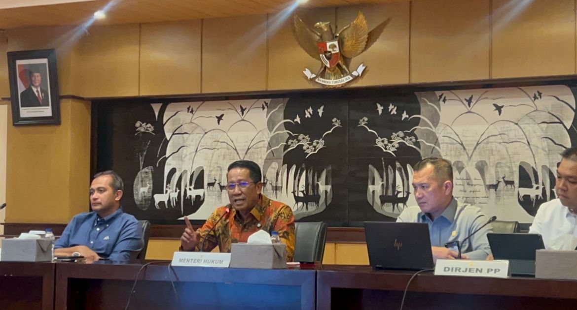 Kementerian Hukum Suprtaman Andi Agtas dalam Penjelasn KUHP dan KUHAP <b>(Istimewa)</b>