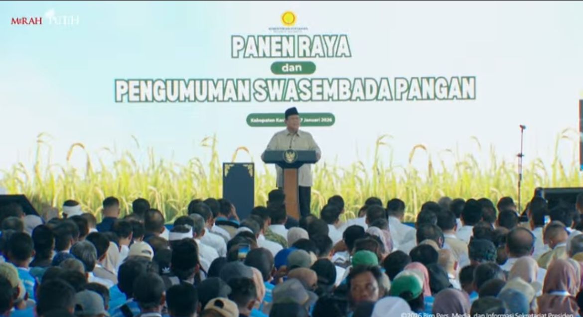 Presiden Prabowo Subianto menghadiri kegiatan panen raya di Karawang, Jawa Barat <b>(Istimewa)</b>