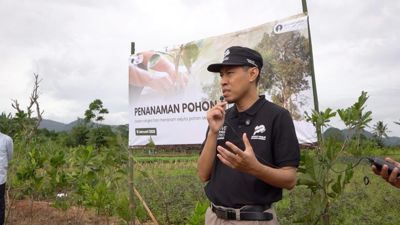 Ahmadiyah Indonesia Tanam 10.500 Pohon di Bogor <b>(Istimewa)</b>
