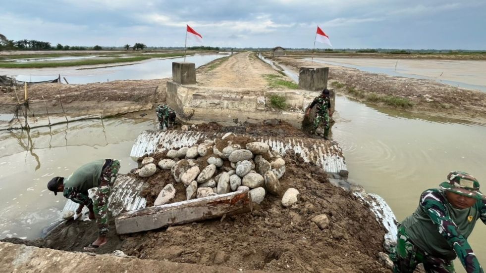 Jembatan di berbagai desa di Aceh mulai kembali terakses dan pulih <b>(Dokumentasi)</b>
