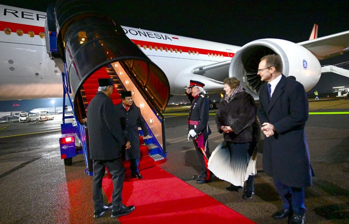 Prabowo Subianto tiba di London Inggris <b>(Setpres)</b>