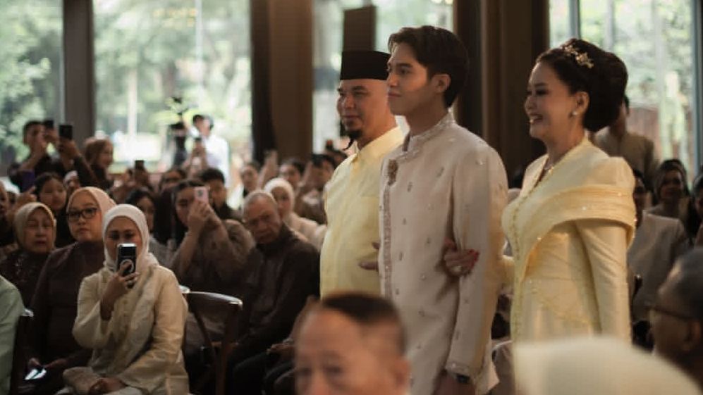 Momen lamaran El Rumi dan Syifa Hadju <b>(Instagram)</b>