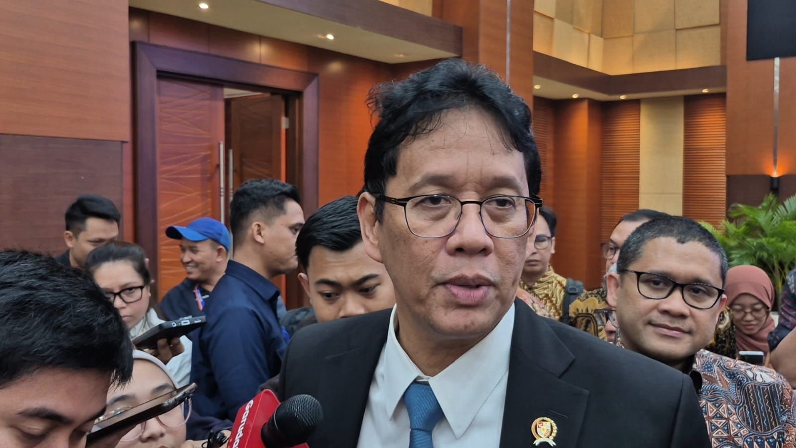 Menteri Keuangan (Menkeu) Purbaya Yudhi Sadewa buka suara terkait rencana Direktorat Jenderal Pajak (DJP) ingin mewajibkan platform e-commerce dalam negeri untuk menjadi pemungut pajak atas transaksi penjualan barang oleh merchant mulai 2026.  <b>(Ntvnews.id-Muslimin Trisyuliono)</b>