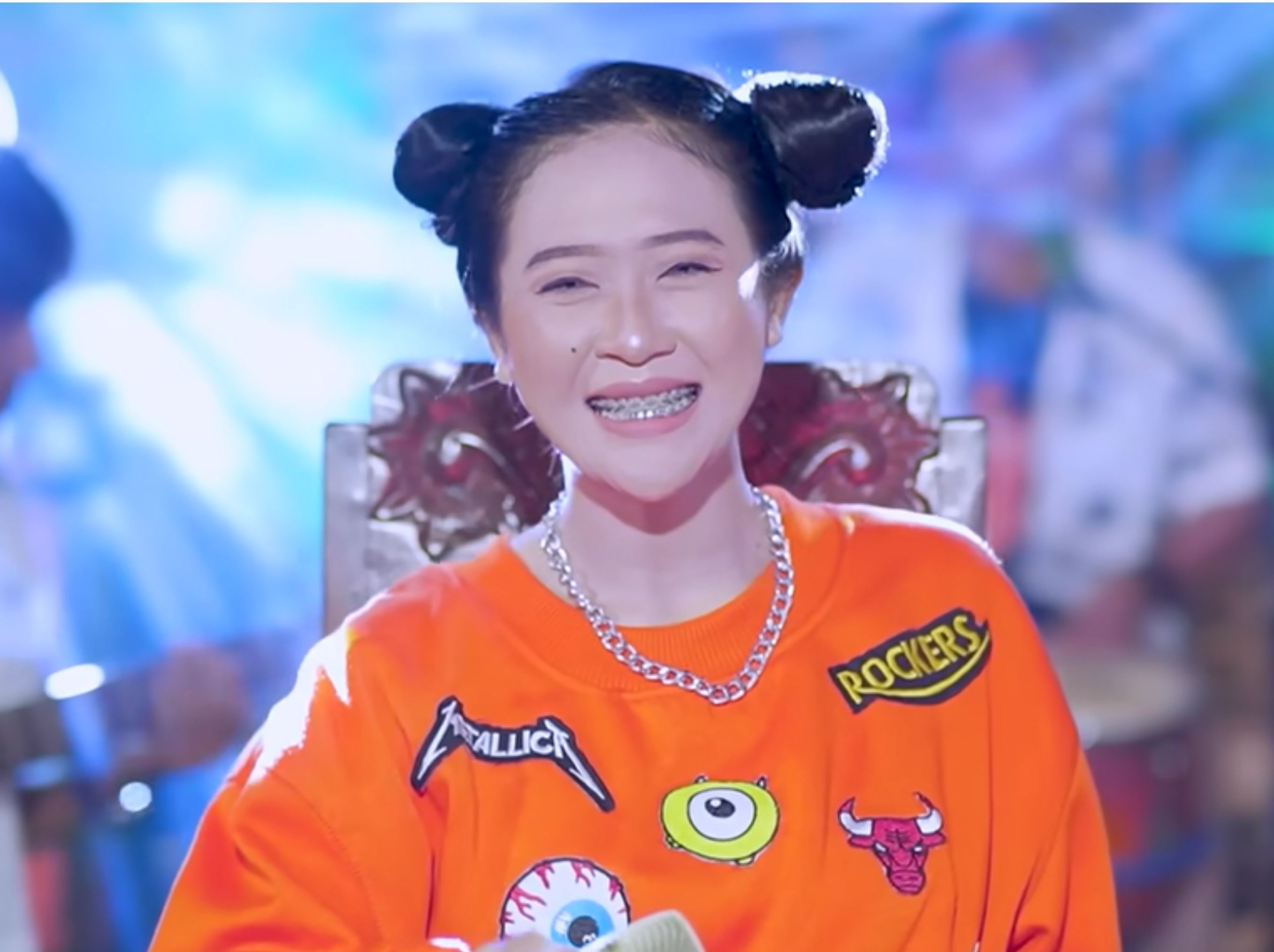 Della Monica <b>(YOUTUBE AKHTAR MUSIC)</b>