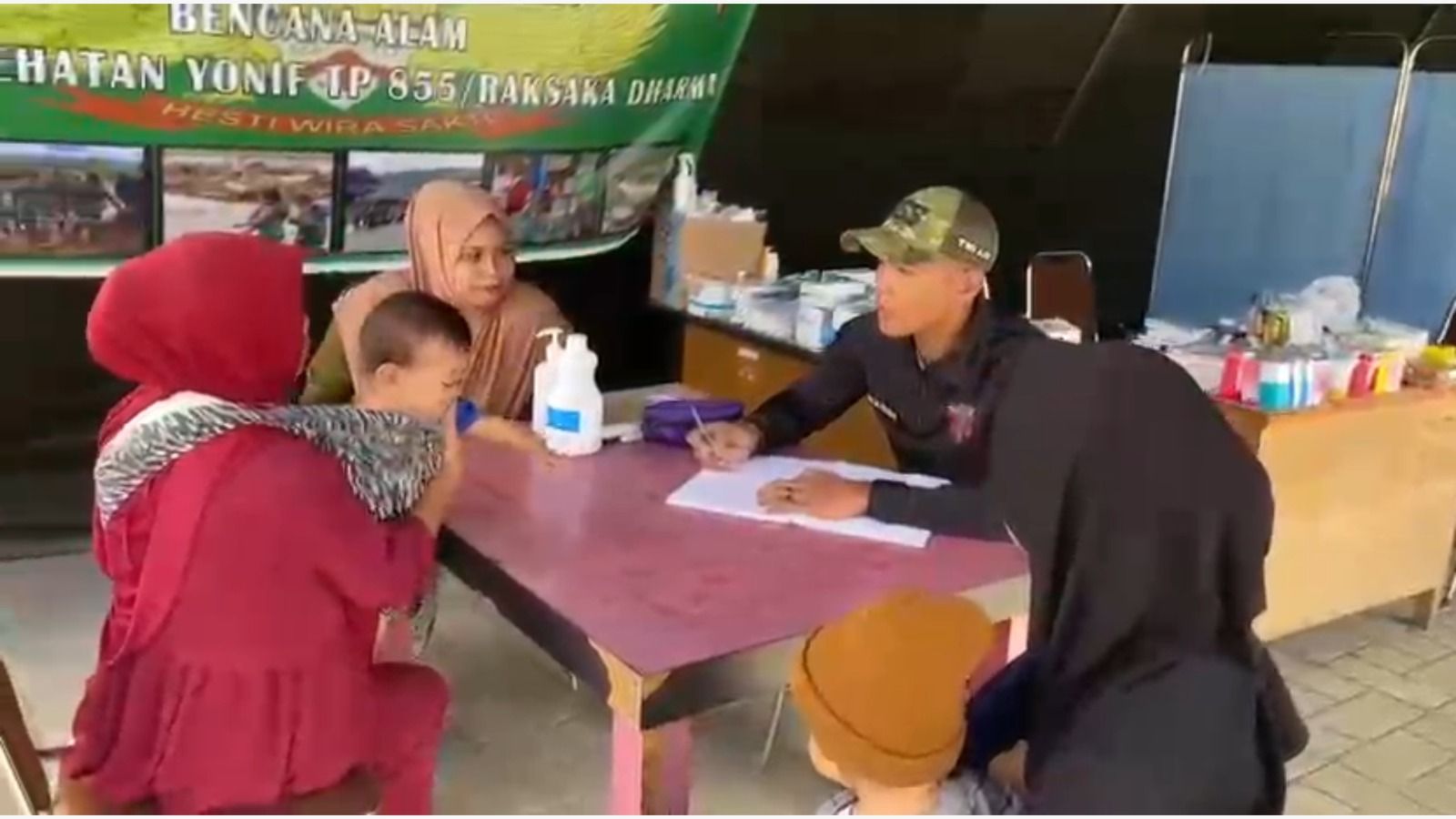 Posko Kesehatan Yonif TP 855/Raksaka Dharma, Aceh.  <b>(Istimewa)</b>