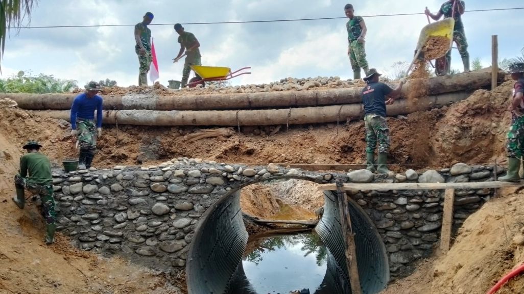 Jembatan PLTA Angkup, Kabupaten Aceh Tengah misalnya, kini telah rampung 100 persen. <b>(Dokumentasi)</b>
