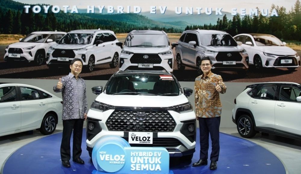 Toyota meluncurkan berbagai lini Hybrid EV terbaru yang semakin terjangkau di IIMS 2026. (Foto: Dok/Istimewa/Toyota-Astra Motor)
