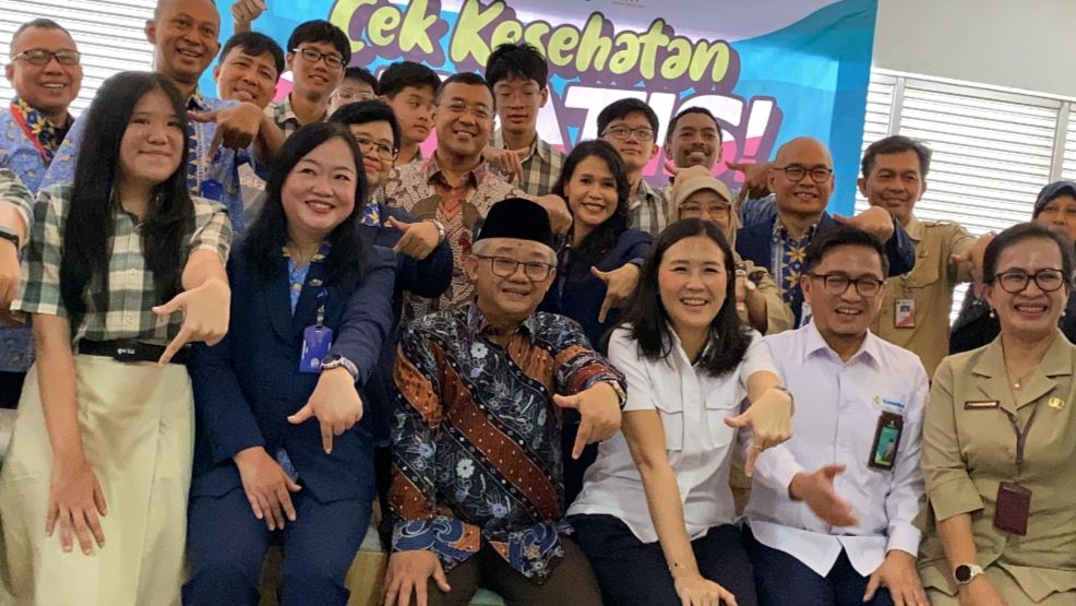 Mendikdasmen dan Wamen PPPA tinjau program cek kesehatan gratis di SMP IPEKA Sunter  <b>(NTVNews)</b>