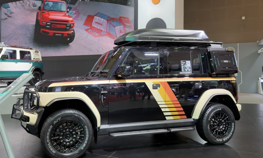 iCAR Indonesia menampilkan ekspresi modifikasi iCAR V23 di ajang IIMS 2026. (Foto: Dok/Istimewa/iCAR Indonesia) 