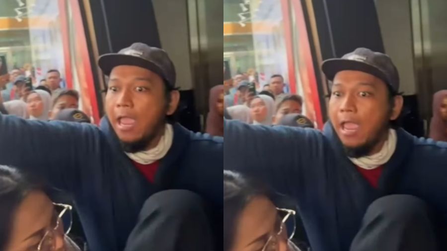 Suasana Antrean Berburu Emas Antam di Pameran Perhiasan di JCC  <b>(Instgaram @jakarta.terkini)</b>