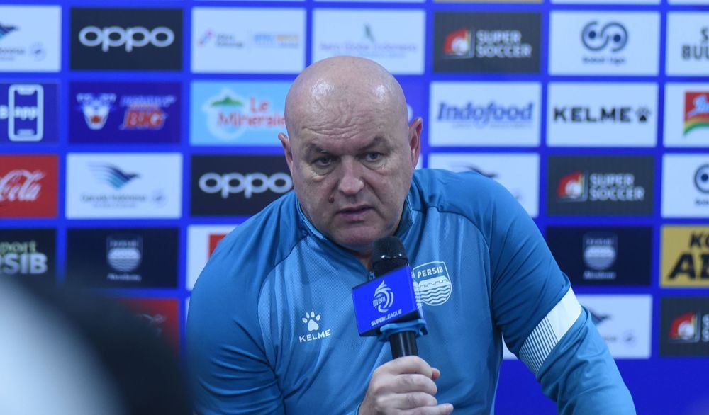 Pelatih Persib Bandung, Bojan Hodak <b>(Persib)</b>