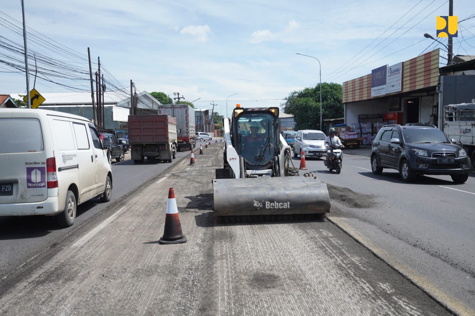 Perbaikan Jalan  Di Pantura difokuskan untuk memastikan kondisi jalan siap menghadapi lonjakan kendaraan saat puncak arus mudik. <b>(Istimewa)</b>