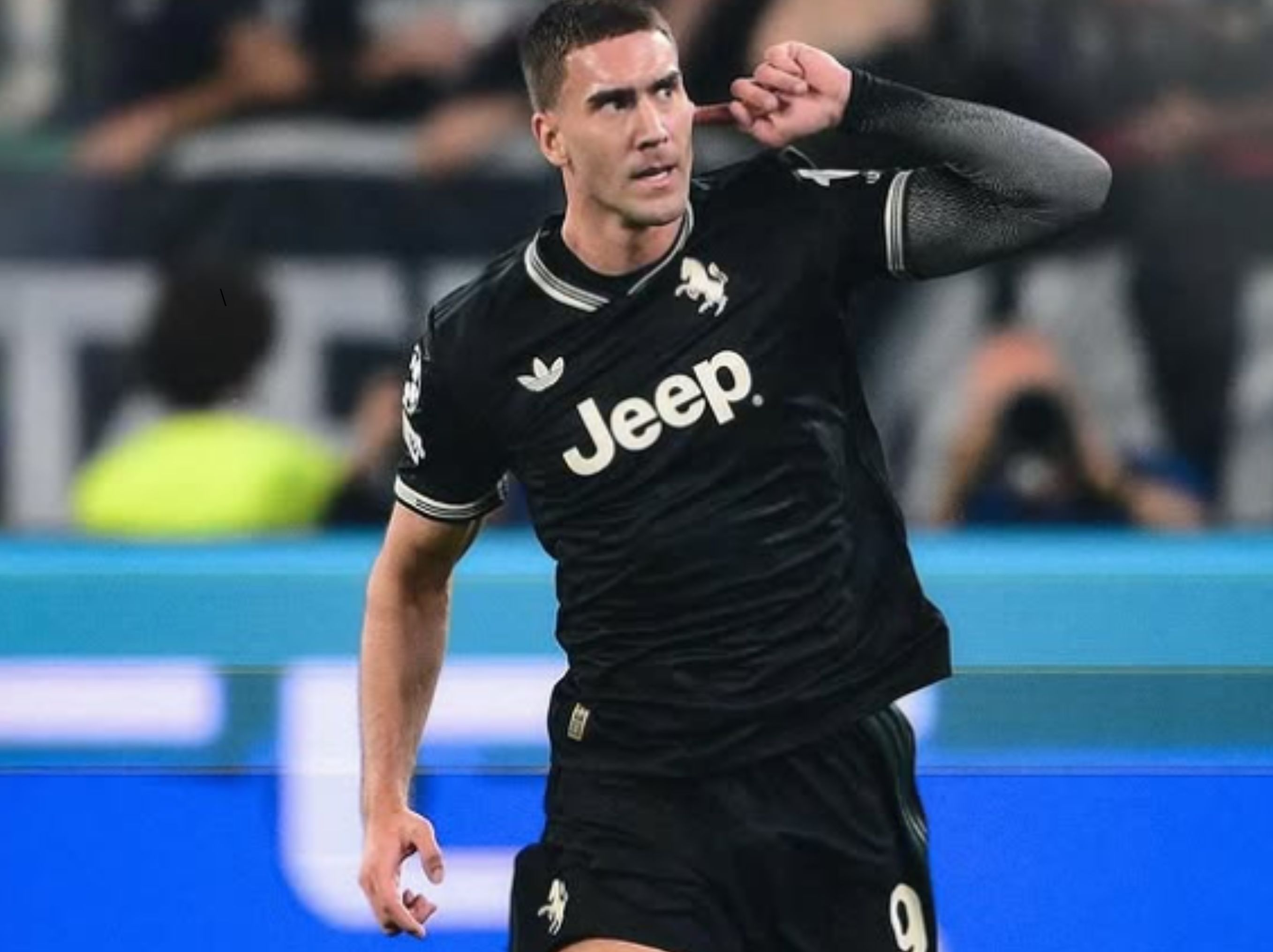 Penyerang asal Serbia Dusan Vlahovic <b>(IG VLAHOVIC)</b>