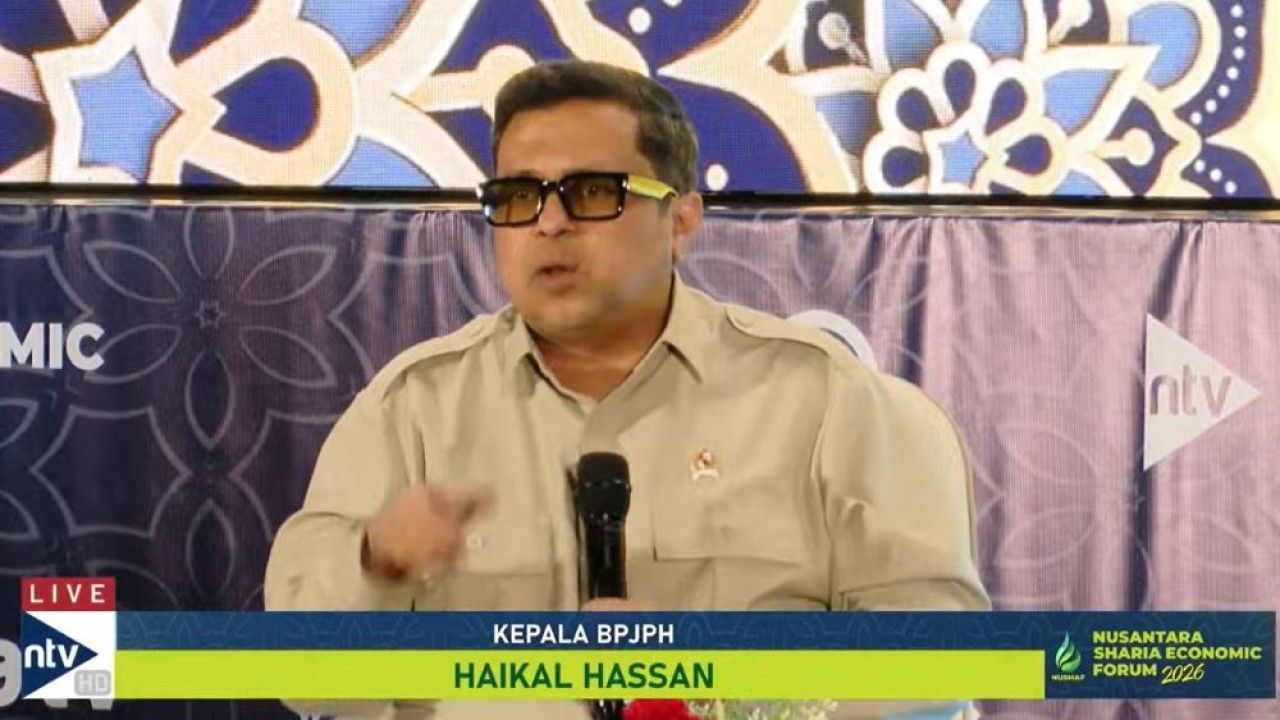 Kepala Badan Penyelenggara Jaminan Produk Halal (BPJPH), Haikal Hassan dalam Nusantara Sharia Economic Forum (NUSHAF) 2026 di Nusantara Studio, NT Tower, Jakarta, Rabu, 4 Maret 2026. (Foto: NTV) <b>(NTV)</b>