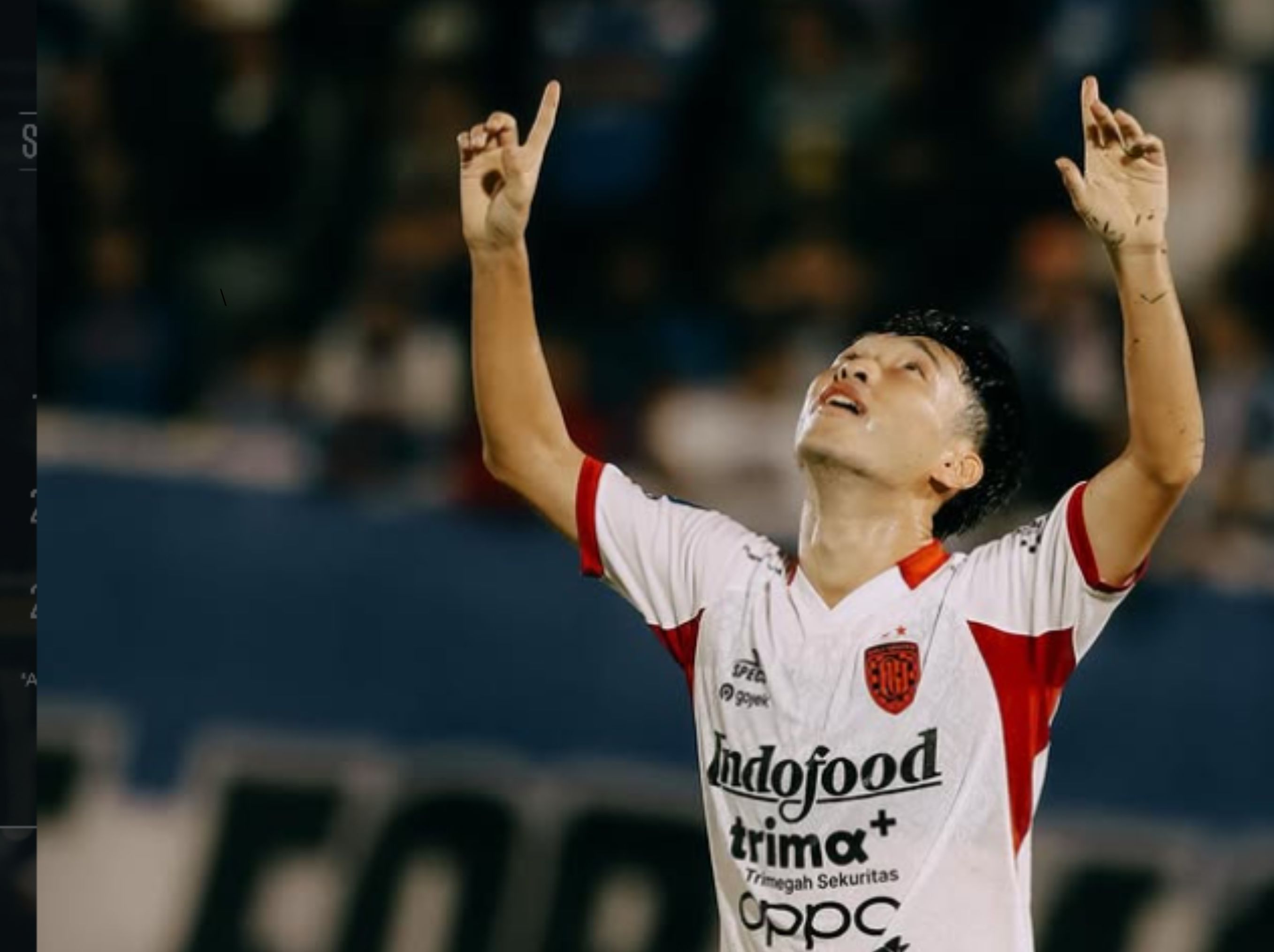 Teppei Yachida ketagihan cetak gol. Berawal dari serangan balik, Irfan Jaya mengirim umpan silang yang diselesaika dengan baik oleh Teppei Yachida. <b>(IG BALI)</b>