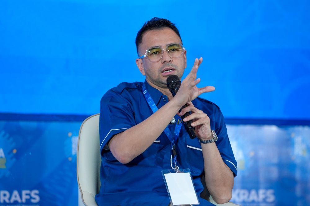 Utusan Khusus Presiden Bidang Pembinaan Generasi Muda dan Pekerja Seni, Raffi Ahmad