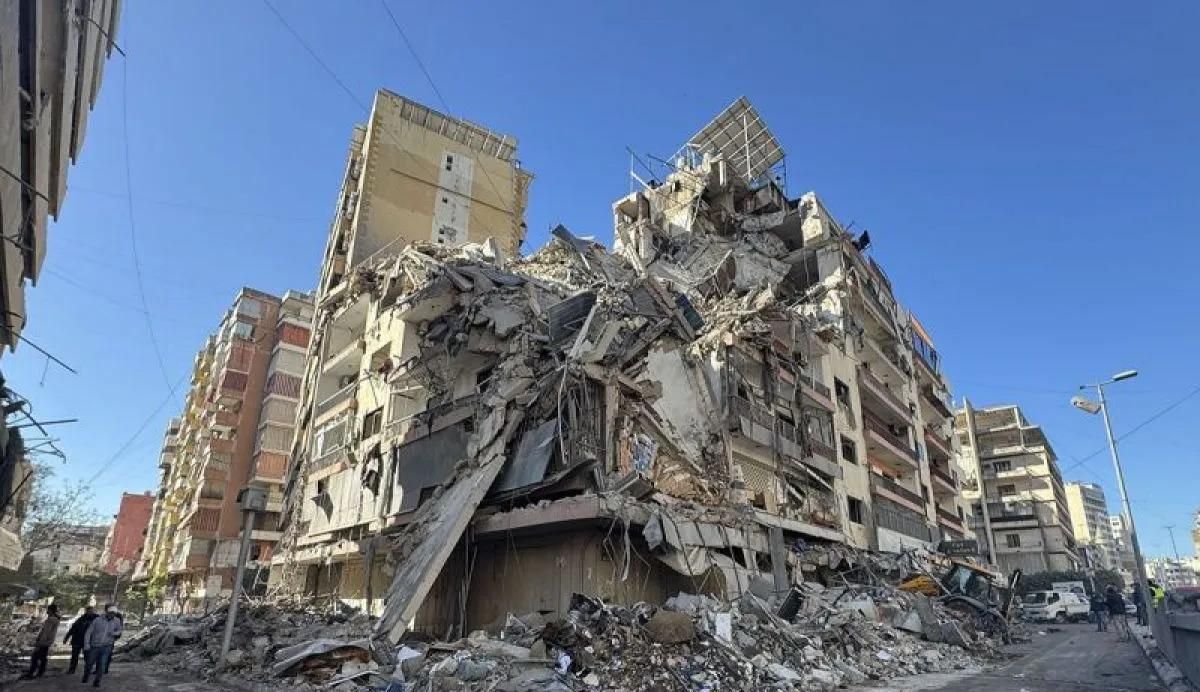 Arsip - Sejumlah bangunan hancur akibat serangan udara Israel di pinggiran selatan Beirut, Lebanon Kamis 5 Maret 2026. (ANTARA/Bilal Jawich/Xinhua/pri) <b>(Antara)</b>