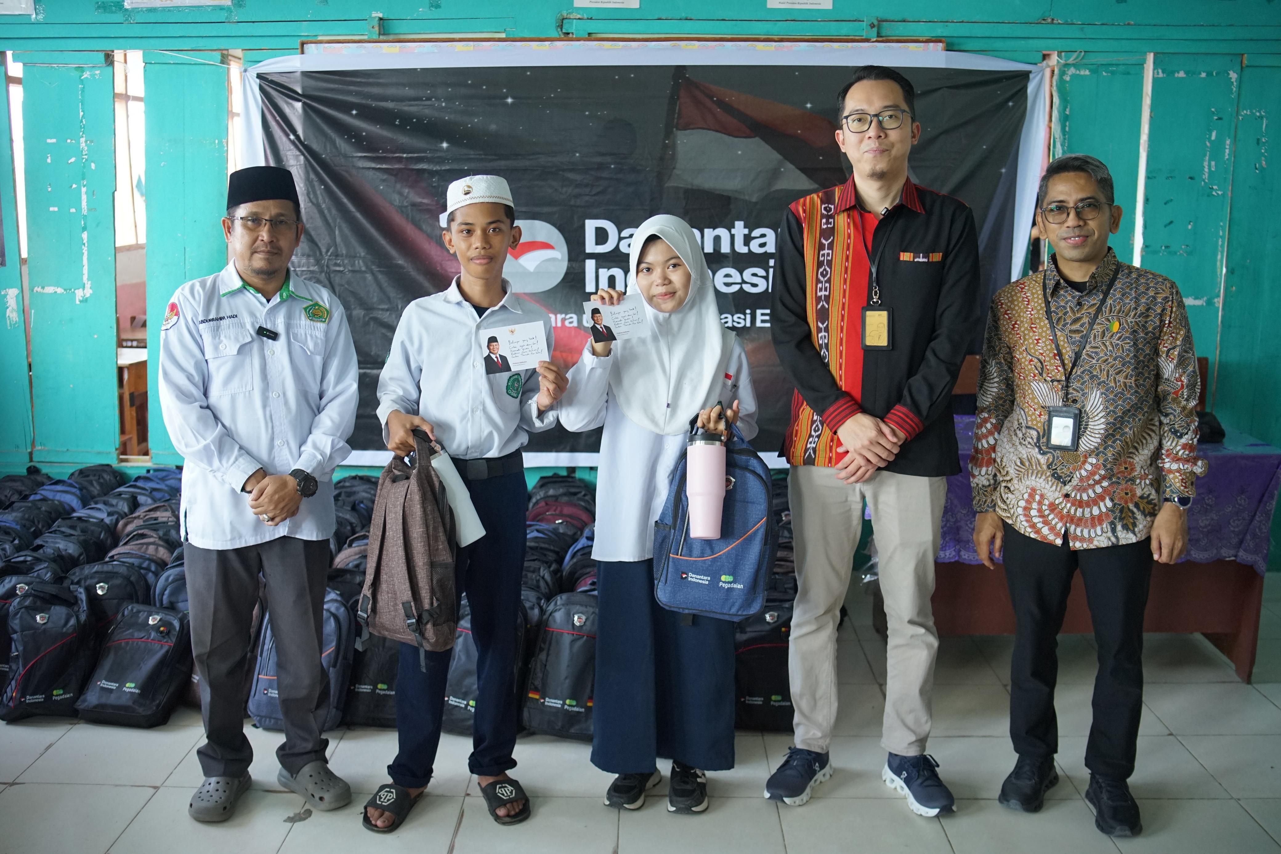 1 Tahun Danantara Indonesia, Pegadaian Dukung Pemerintah Memperkuat Fondasi untuk Masa Depan Generasi Indonesia <b>(Pegadaian)</b>