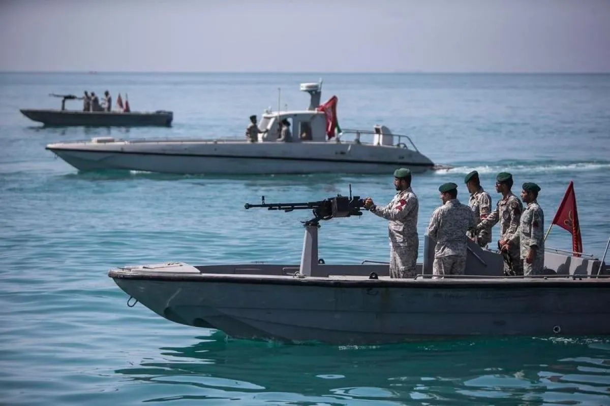 Kapal patroli Garda Revolusi Islam Iran (IRGC) di Selat Hormuz. (ANTARA/Xinhua) <b>(Antara)</b>