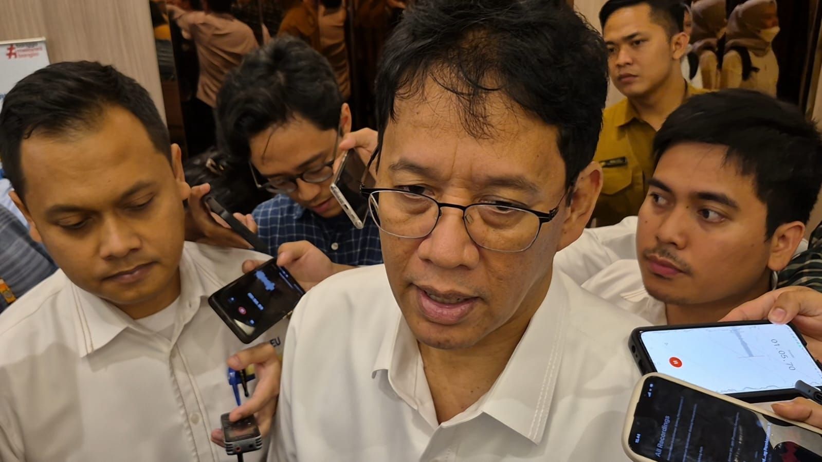 Menteri Keuangan (Menkeu) Purbaya Yudhi Sadewa merespons terkait perlemahan nilai tukar yang sempat tembus Rp17 Ribu per dolar AS.  <b>(Ntvnews.id-Muslimin Trisyuliono)</b>