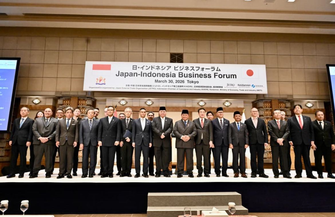 Prabowo Subianto menghadiri Forum Bisnis Indonesia-Jepang yang digelar di Imperial Hotel Tokyo <b>(Sekretariat Presiden)</b>
