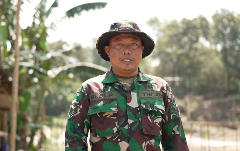 Bintara Pembina Desa (Babinsa) Bolo dari Koramil 17 Wonosegoro Kodim 0724/Boyolali, Budi Purnomo. (Foto: Dok/Istimewa/Bakom RI)