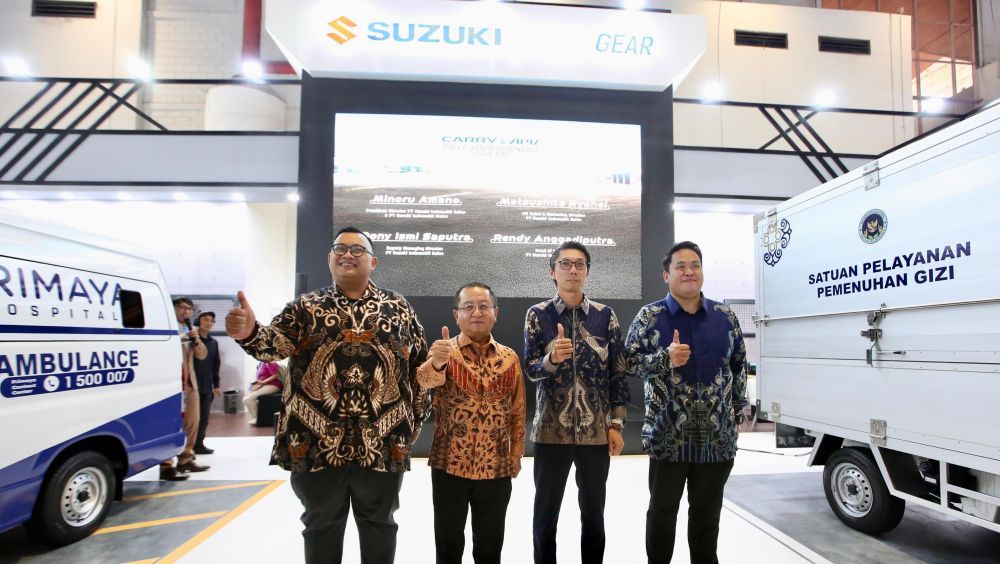 Jajaran manajemen PT Suzuki Indomobil Sales (SIS). (Foto: Dok/Istimewa/SIS)