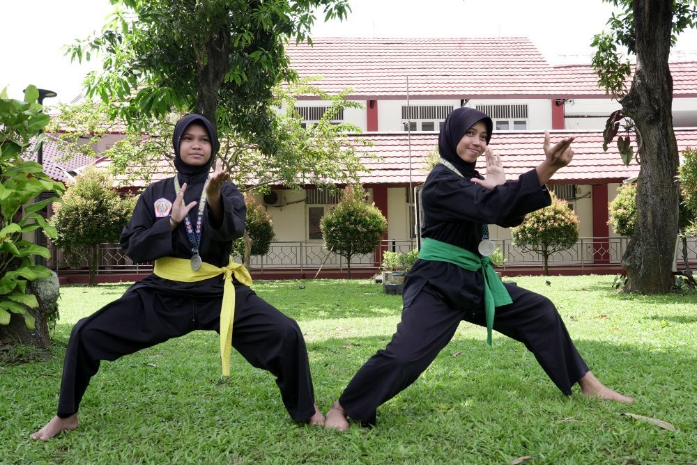 Kelompok pencak silat Sekolah Rakyat SRMA 13 Bekasi. (Foto: Dok/Istimewa/Bakom RI)