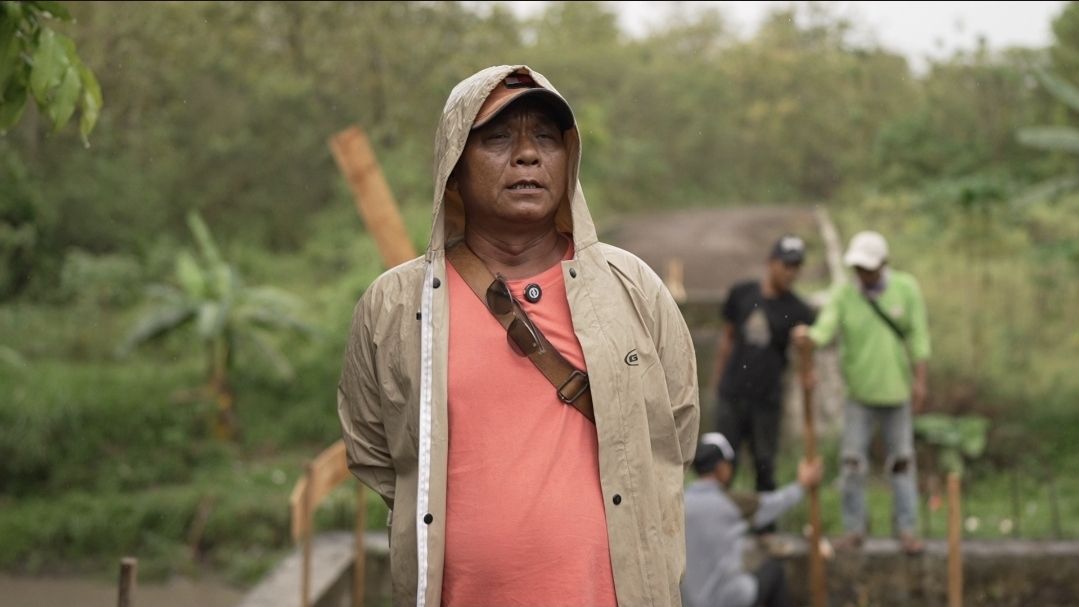 Bantuan Jembatan Gantung Garuda dari Presiden Prabowo menjadi jawaban atas penantian panjang 1.500 keluarga di Desa Karangpakel, Klaten, yang kini memiliki akses lebih dekat dan cepat menuju sekolah, lahan pertanian, hingga fasilitas kesehatan. <b>(Bakom)</b>