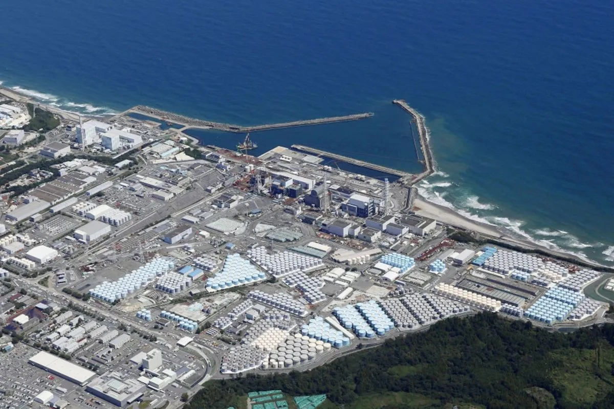 Foto udara yang diambil pada 22 Agustus 2023 menunjukkan Pembangkit Listrik Tenaga Nuklir Fukushima Daiichi di Prefektur Fukushima, Jepang. (Kyodo) <b>(Antara)</b>