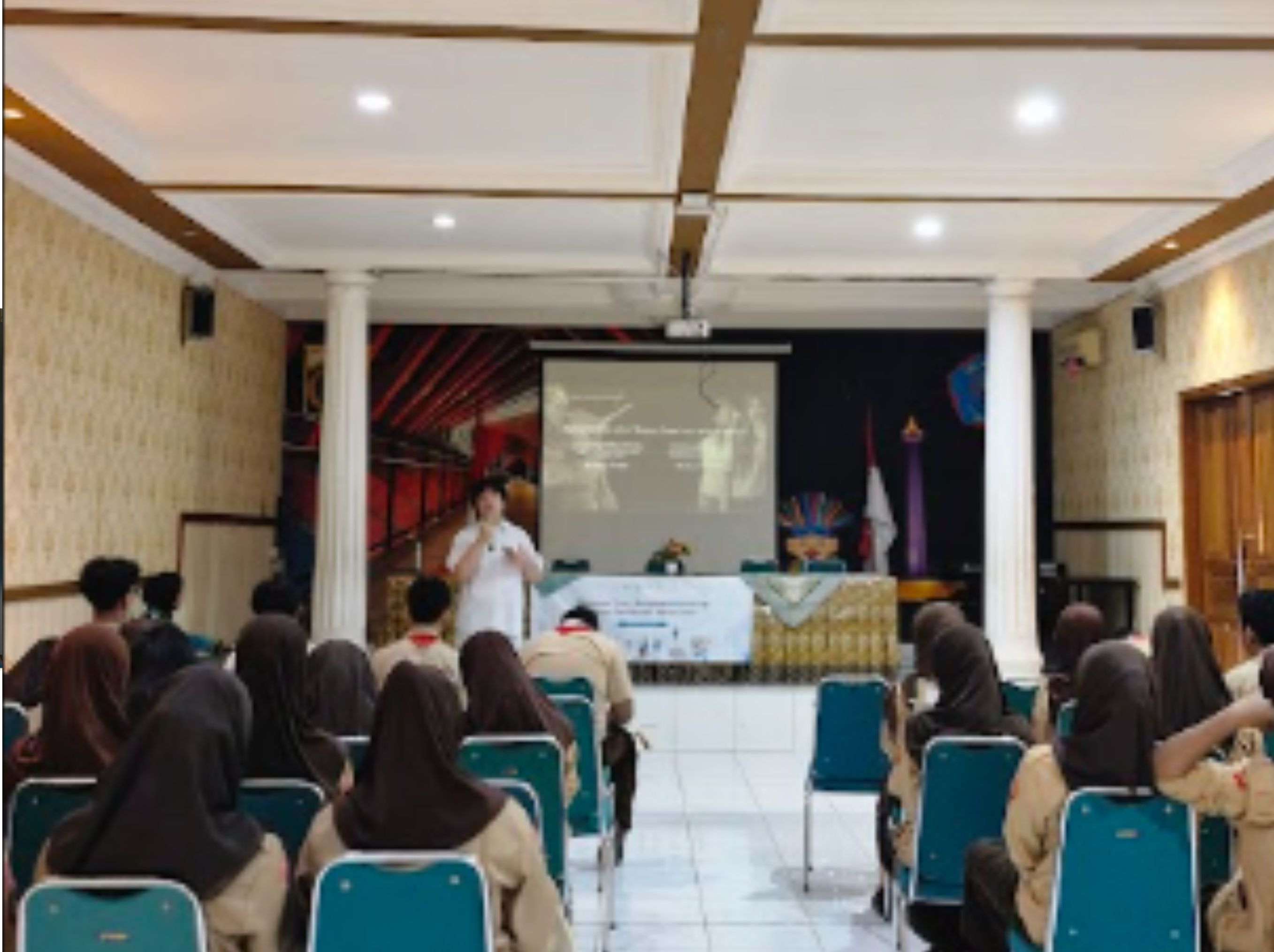 Nousphere Hadir di SMAN 84 Jakarta: Bedah Tren Sosial Media dan Tantang Siswa Berpikir Kreatif <b>(DOK NOUSPHERE)</b>