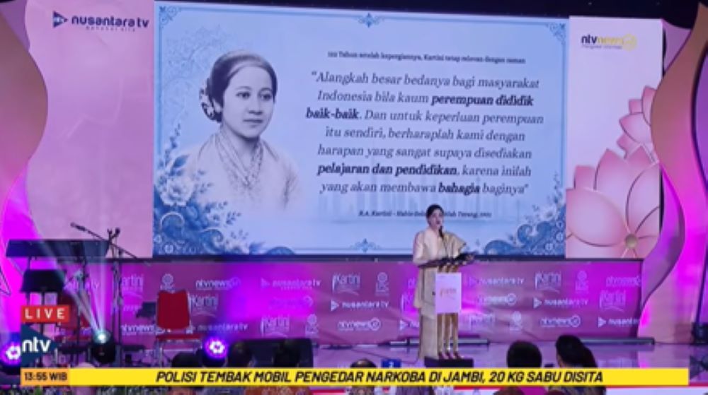 Ketua Dewan Komisioner Otoritas Jasa Keuangan, Friderica Widyasari Dewi