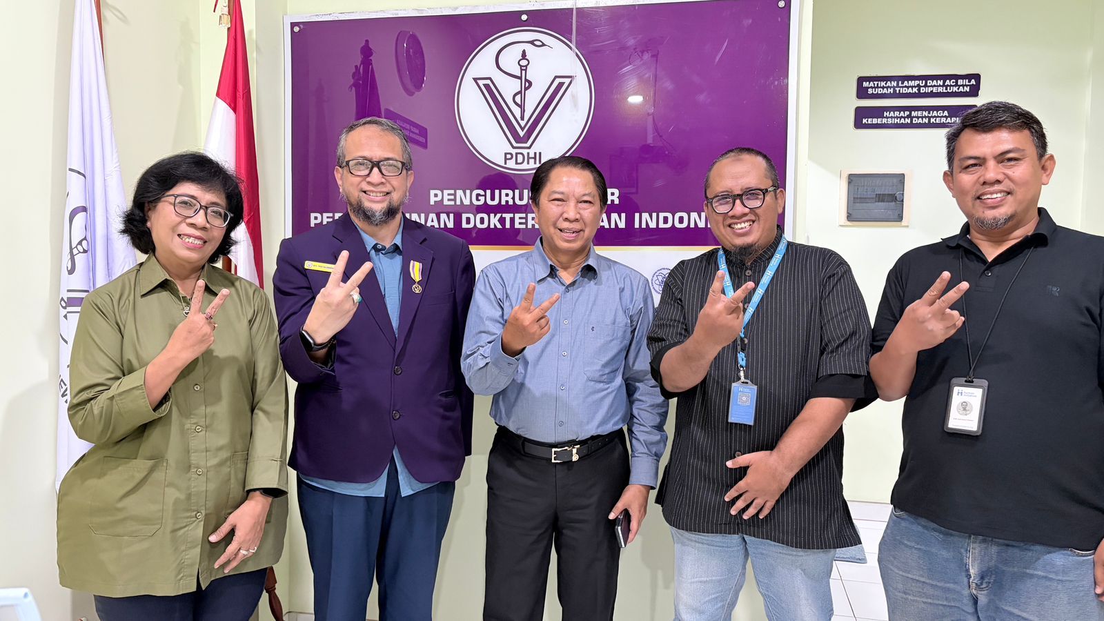 Human Initiative dan Perhimpunan Dokter Hewan Indonesia (PDHI) memperkuat kolaborasi dalam program Sebar Qurban 2026. Melalui kerja sama ini, kedua pihak ingin membantu masyarakat menjalankan qurban dengan hewan yang sehat, aman, dan sesuai syariat. <b>(dok)</b>