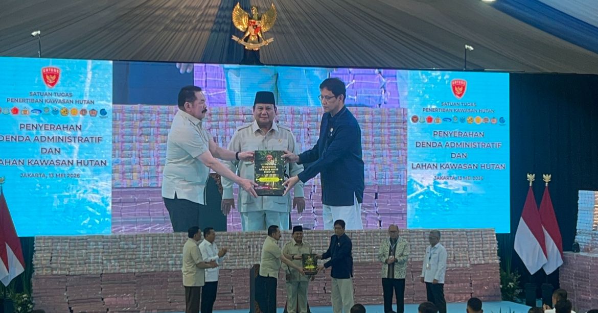 Prabowo Saksikan Langsung Penyerahan Denda Administratif 10,2 T dan Penyelamatan Keuangan Negara <b>(NTVnews)</b>