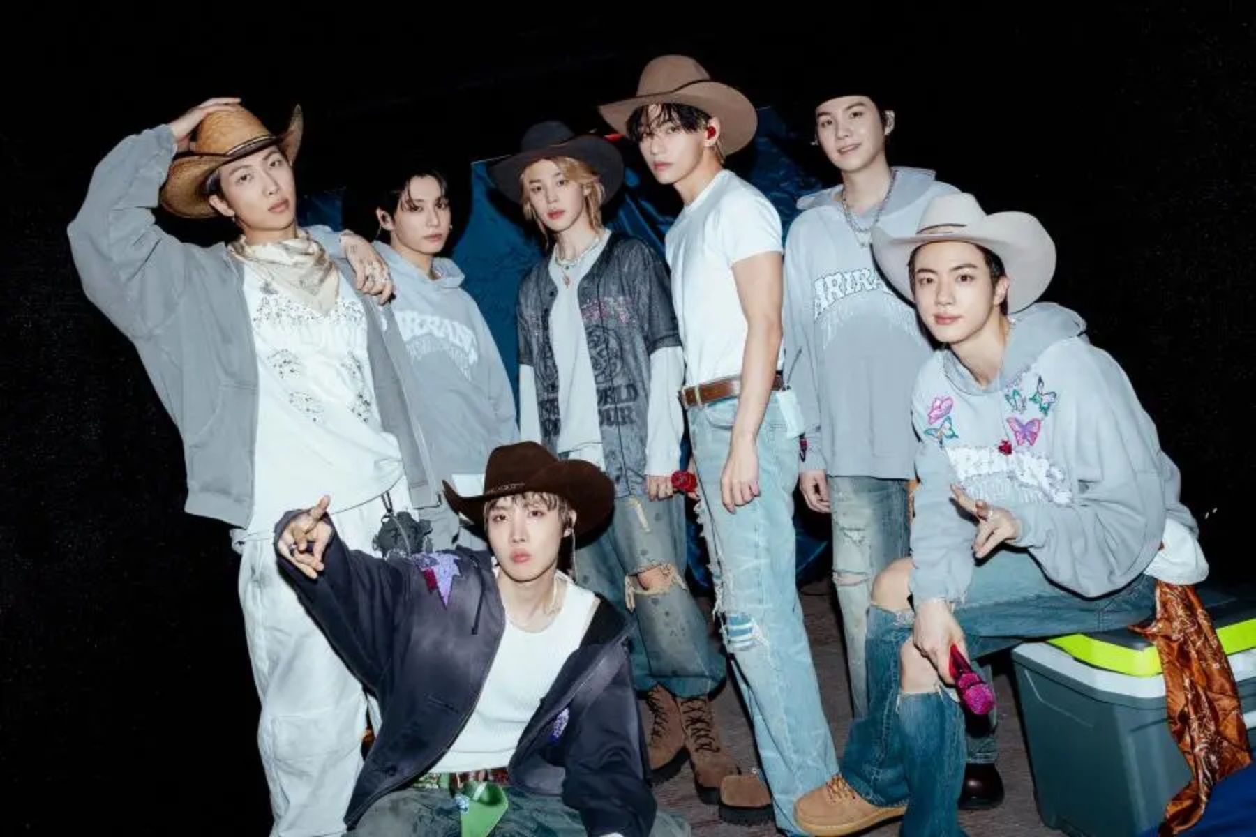 BTS <b>(Soompi)</b>