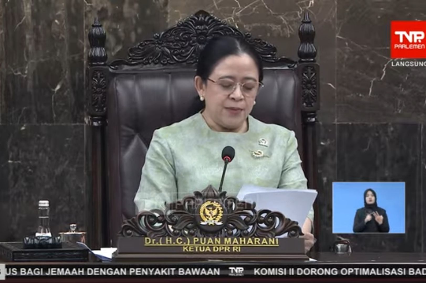 Ketua DPR RI Puan Maharani saat memimpin rapat paripurna, Rabu, 20 Mei 2026.  <b>(YouTube TVR Parlemen)</b>