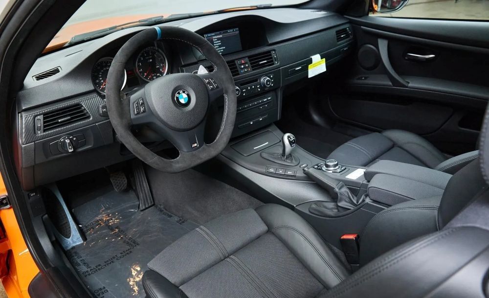 Interior BMW E92 M3 Lime Rock Park Edition 2013. (Foto: Istimewa via Carscoops) 
