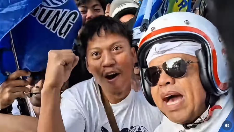 Dedi Mulyadi rayakan kemenangan Persib Bandung <b>(Instagram)</b>