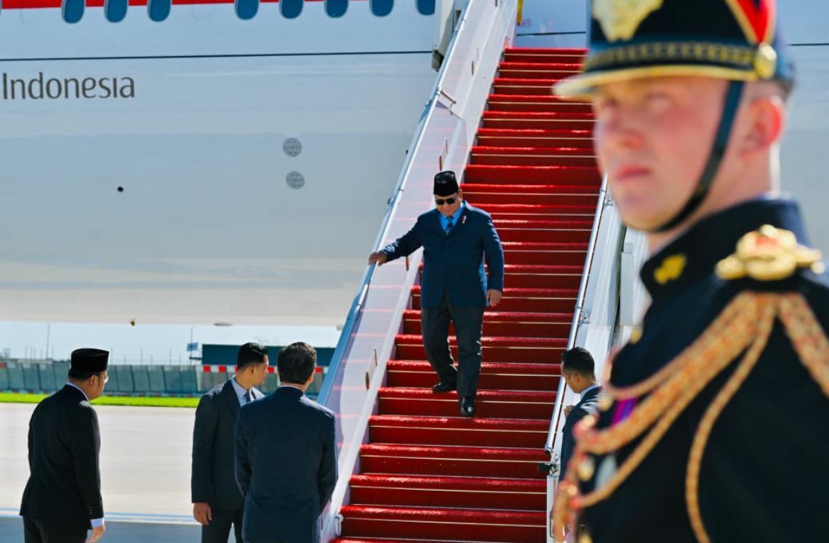 Presiden Republik Indonesia, Prabowo Subianto, tiba di Bandara Orly, Paris, Republik Prancis, pada Selasa, 26 Mei 2026, sekitar pukul 10.00 waktu setempat (WS) <b>(Setpres)</b>